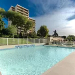 Magniolias - Calme Avec Piscine, Tennis & Jardin Apartament *