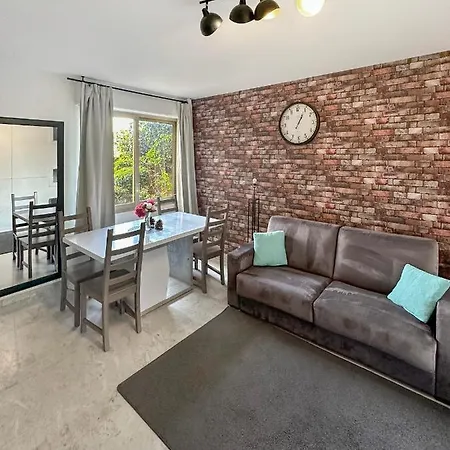 Appartement 2p 34m2- Résidence Piscine Tennis Antibes